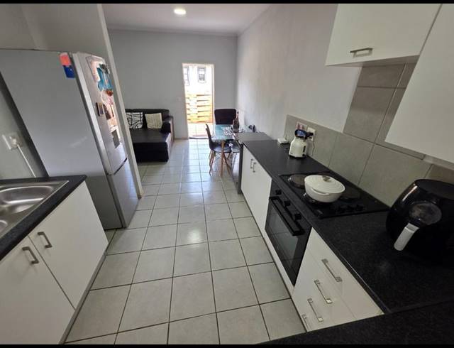 2 BEDROOM TOWNHOUSE FOR SALE IN CLARINA
